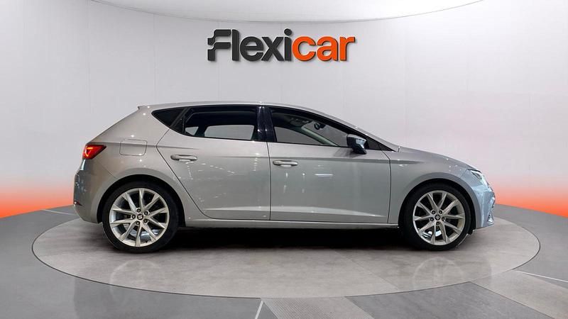 Usado Seat Leon FR 150 CV (110 kW) 2018 Gris Berlina