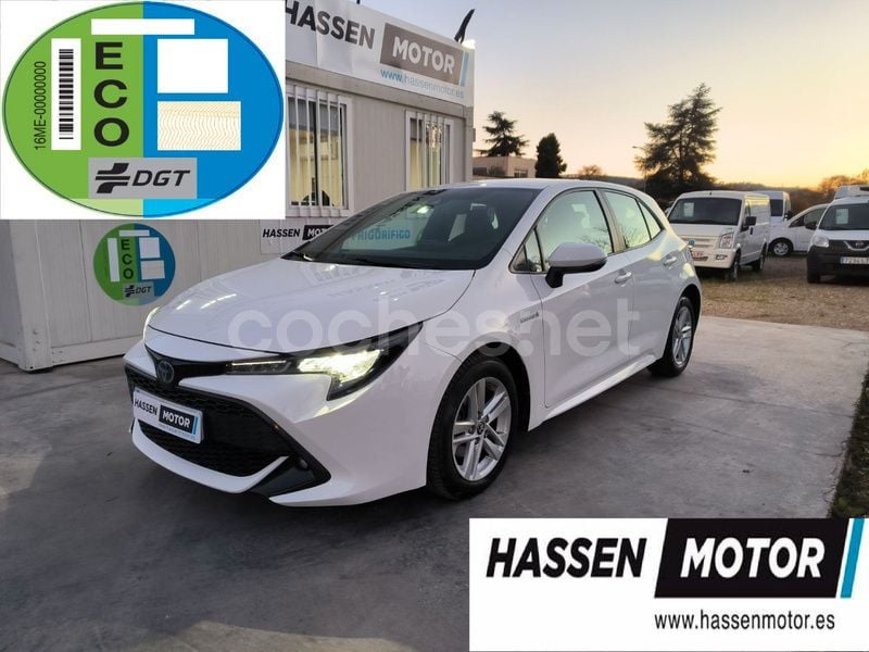 Usado Toyota Corolla Active 122 CV (89 kW) 2020 Blanco Berlina