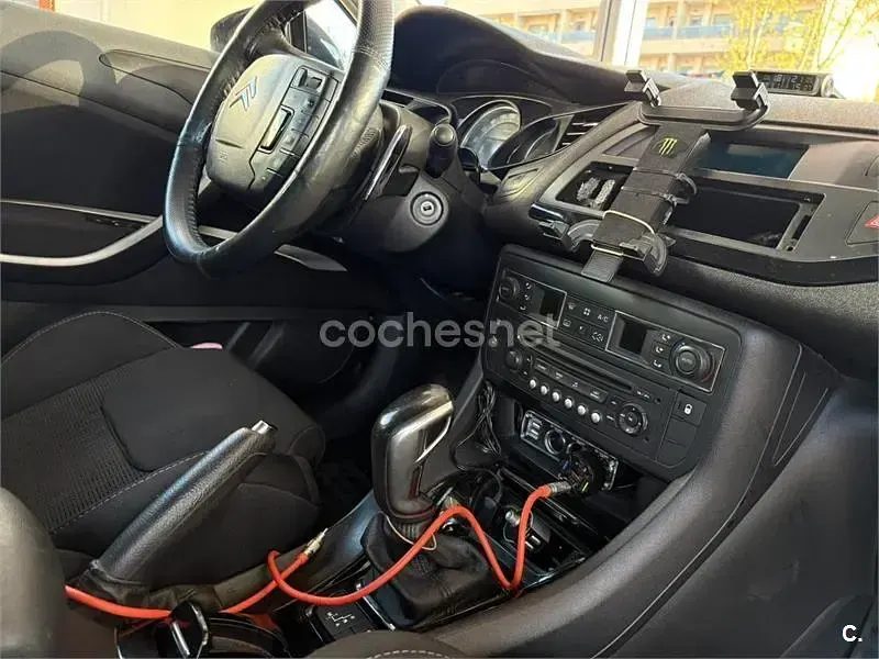 Usado Citroën C5 Seduction 112 CV (82 kW) 2011 Negro Familiar