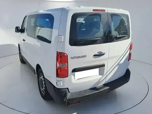 Usado Opel Vivaro 136 CV (100 kW) 2021 Blanco Monovolumen