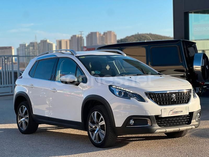 Blanco Usado 2016 Peugeot 2008 Allure SUV | 9990 € (Precio justo) - Imagen 1/4