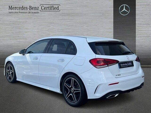 Usado Mercedes A180 136 CV (100 kW) 2022 Blanco Utilitario