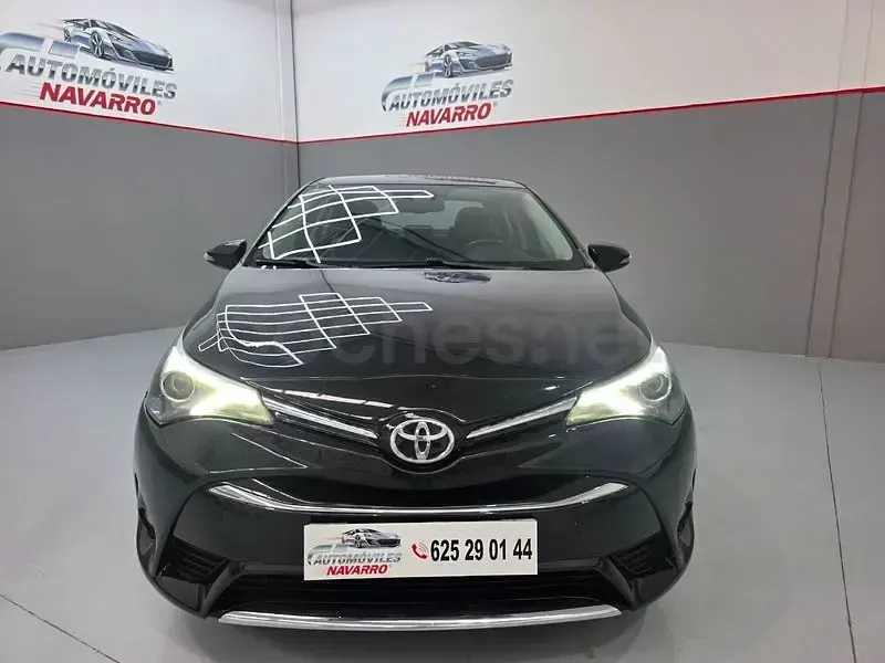 Usado Toyota Avensis Executive 150 CV (110 kW) 2015 Negro Berlina