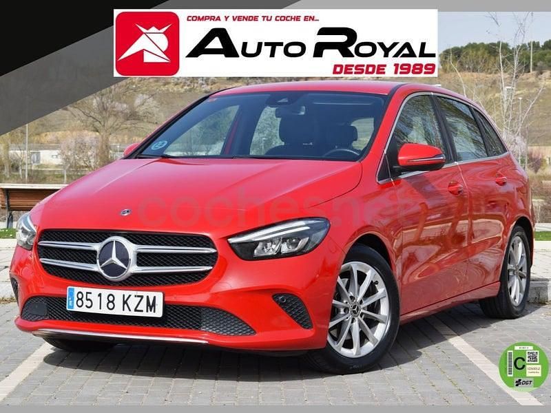 Usado Mercedes B200 150 CV (110 kW) 2019 Rojo Monovolumen
