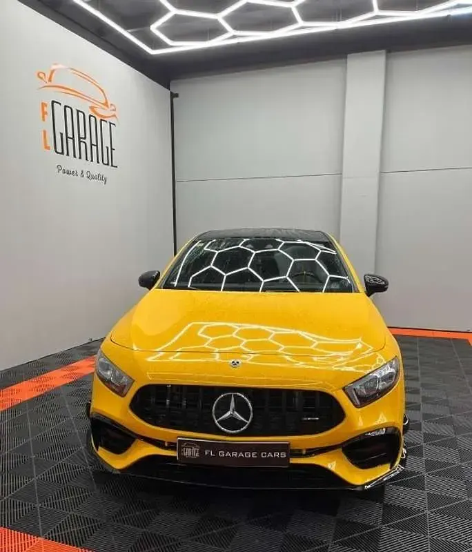 Usado Mercedes A35 AMG AMG 306 CV (225 kW) 2019 Amarillo Utilitario