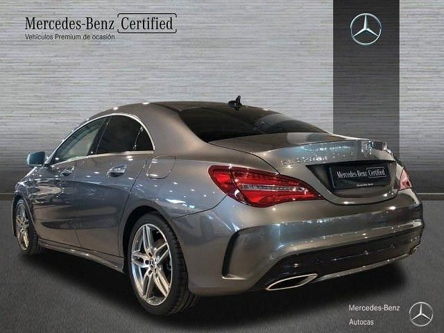 Usado Mercedes CLA200 AMG line 136 CV (100 kW) 2018 Gris montaña