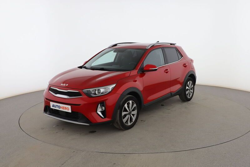 Rojo Usado 2022 Kia Stonic SUV | 14.999 € (Precio justo) - Imagen 1/4