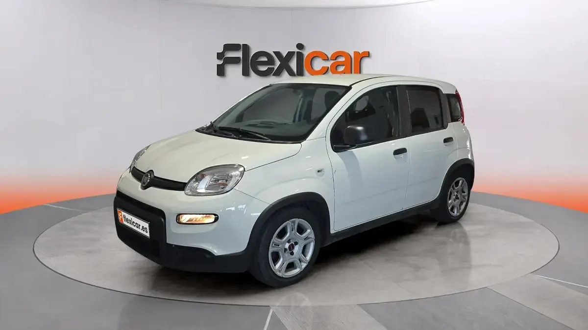 Usado Fiat Panda 71 CV (52 kW) 2024 Blanco Utilitario
