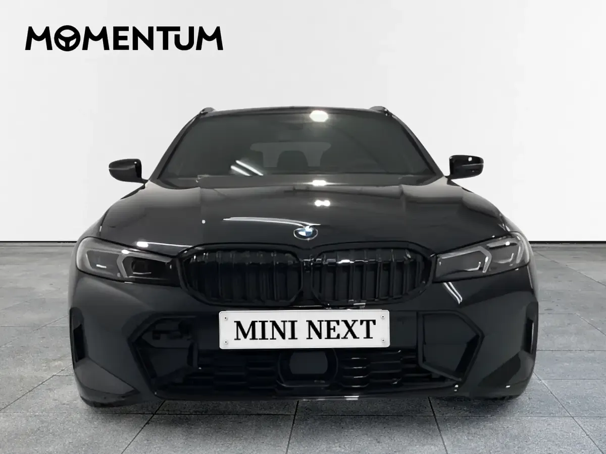 Usado BMW 318 Comfort Edition 150 CV (110 kW) 2024 Negro Familiar