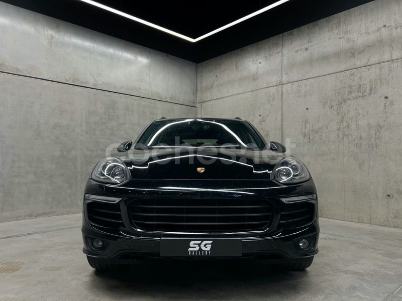 Usado Porsche Cayenne S E-Hybrid Platinum Edition 416 CV (305 kW) 2016 Negro SUV