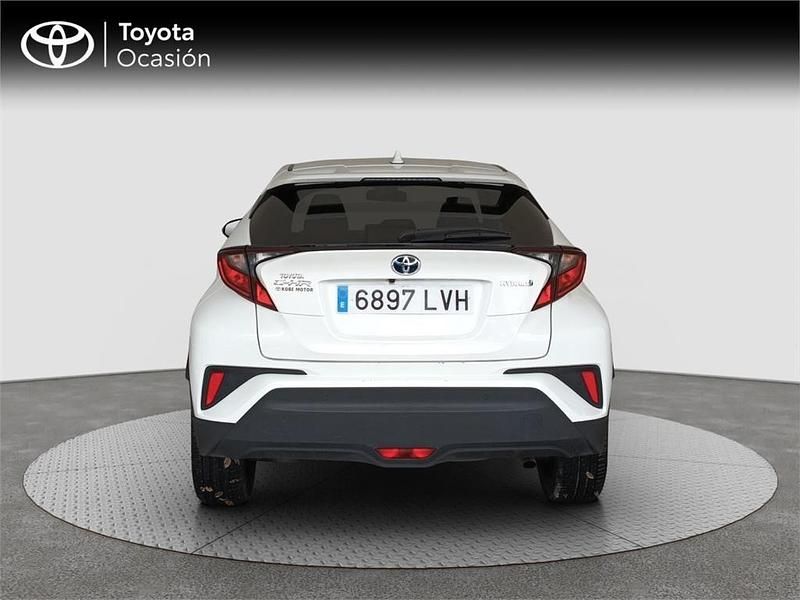 Usado Toyota C-HR Advance 122 CV (89 kW) 2021 Blanco SUV