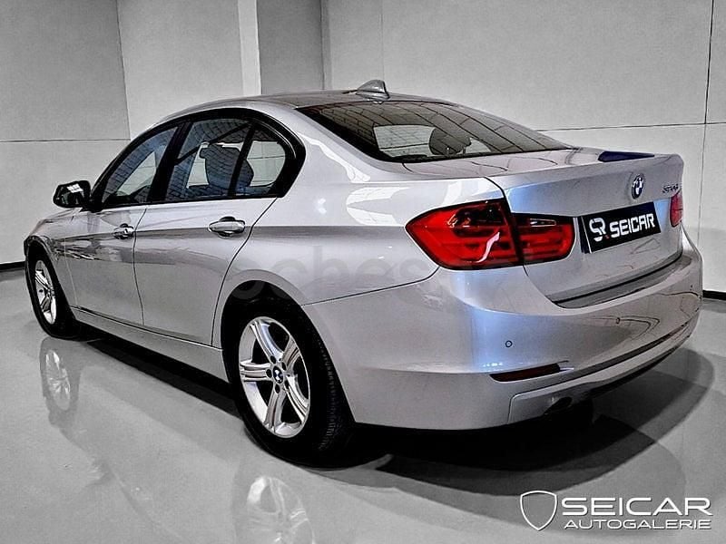 Usado BMW 320 Competition Edition 184 CV (135 kW) 2013 Gris / plata Berlina