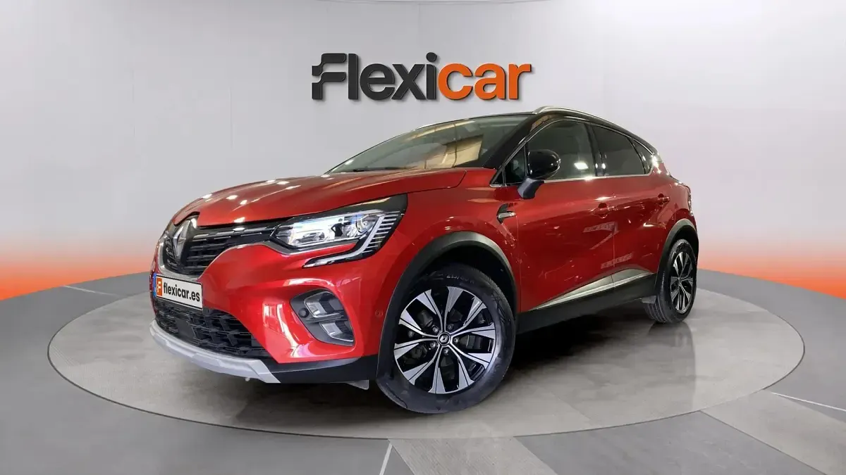Usado Renault Captur Techno 91 CV (66 kW) 2024 Rojo SUV