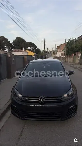 Używany VW Golf VII R 270 KM (198 kW) 2012 Czarny Sedan/Limuzyna
