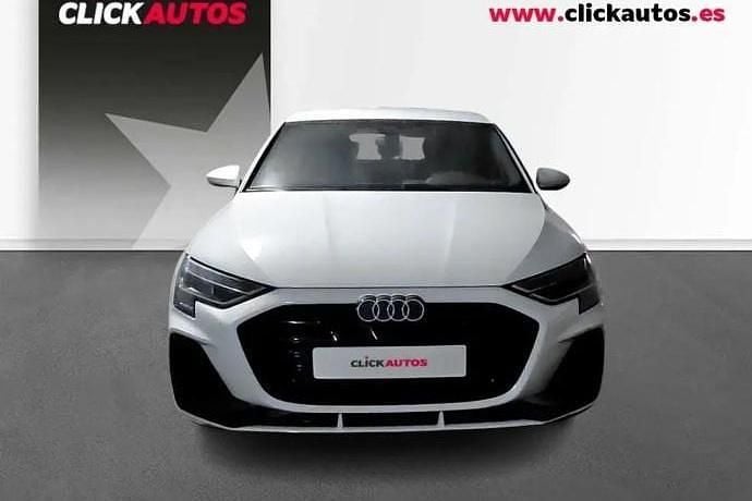 Usado Audi A3 S-Line 150 CV (110 kW) 2025 Negro