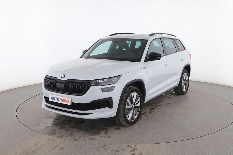 Blanco Usado 2023 Skoda Kodiaq SportLine SUV | 33.999 € (Precio justo) - Imagen 1/4