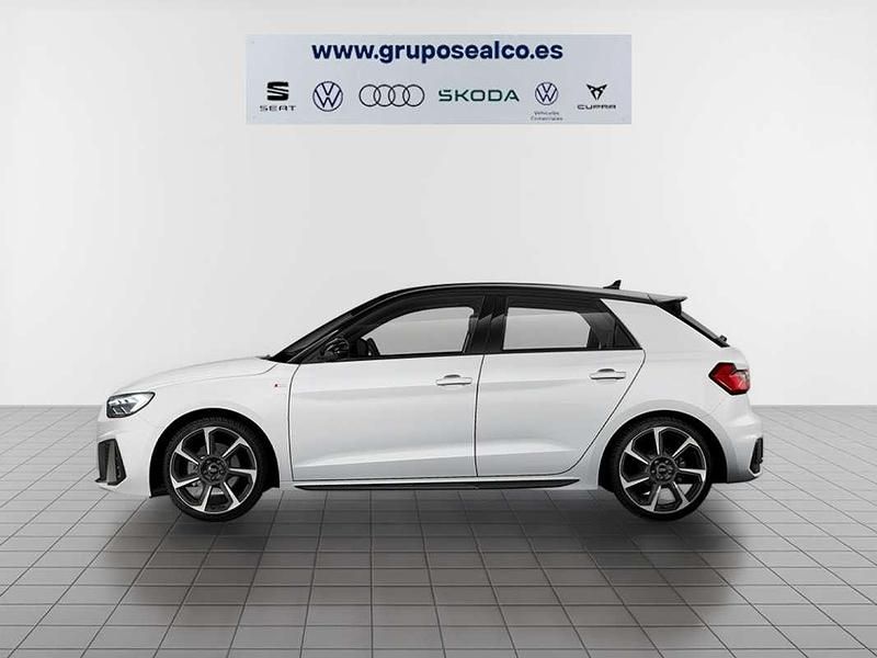 Usado Audi A1 Sportback Black Edition 116 CV (85 kW) 2025 Blanco Utilitario