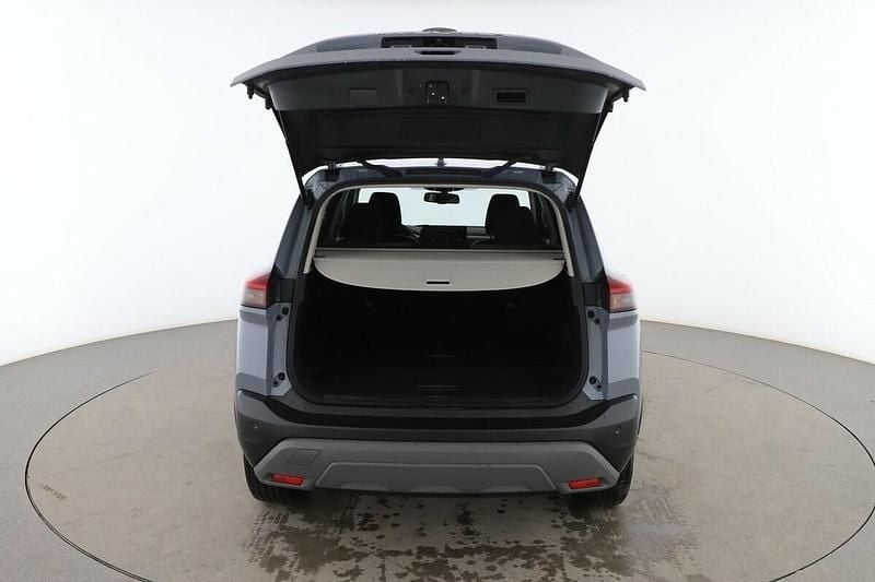 Gris Usado 2023 Nissan X-Trail N-Connecta SUV | 30.999 € (Buen precio) - Imagen 1/1