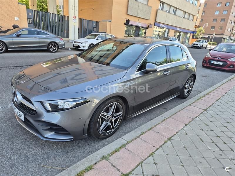 Usado Mercedes A200 156 CV (114 kW) 2019 Gris / plata Berlina