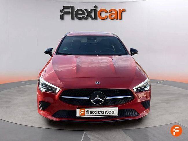 Usado Mercedes CLA180 136 CV (100 kW) 2019 Rojo Berlina