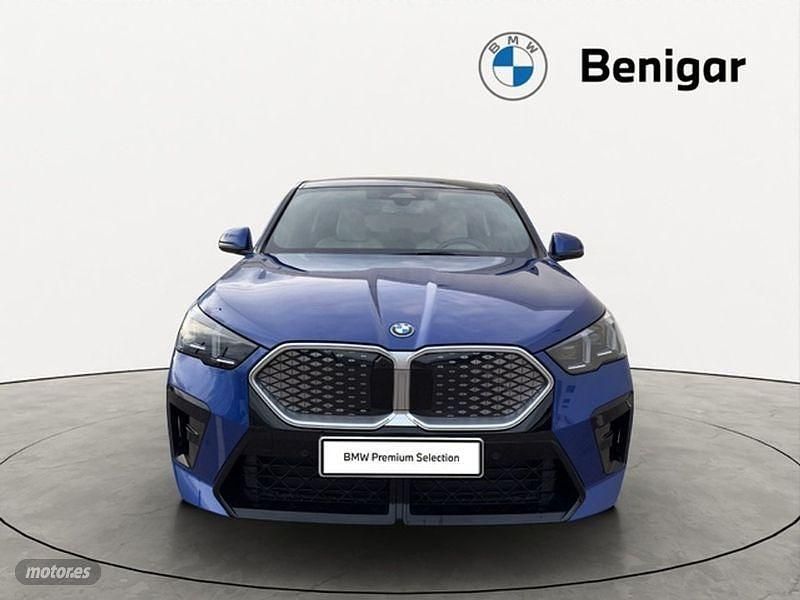 Usado BMW iX2 Comfort Edition 150 kW (204 CV) 2025 Azul SUV