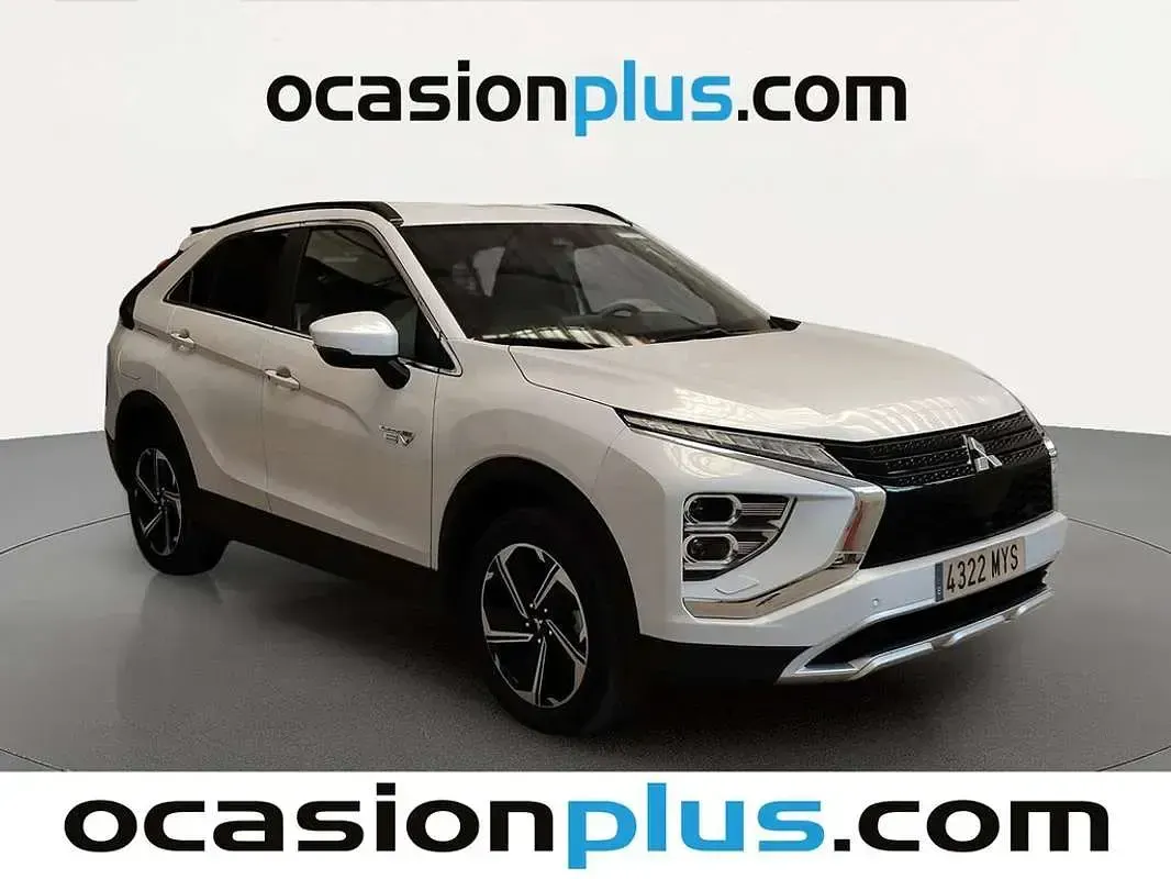 Usado Mitsubishi Eclipse Cross 188 CV (138 kW) 2025 Blanco SUV