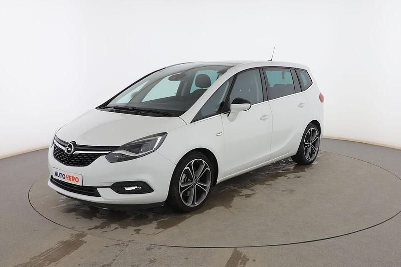 Usado Opel Zafira Tourer Innovation 136 CV (100 kW) 2018 Blanco Monovolumen