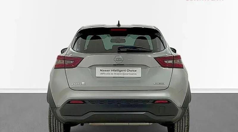 Usado Nissan Juke N-Connecta 143 CV (105 kW) 2024 Diam. silver midnight black SUV