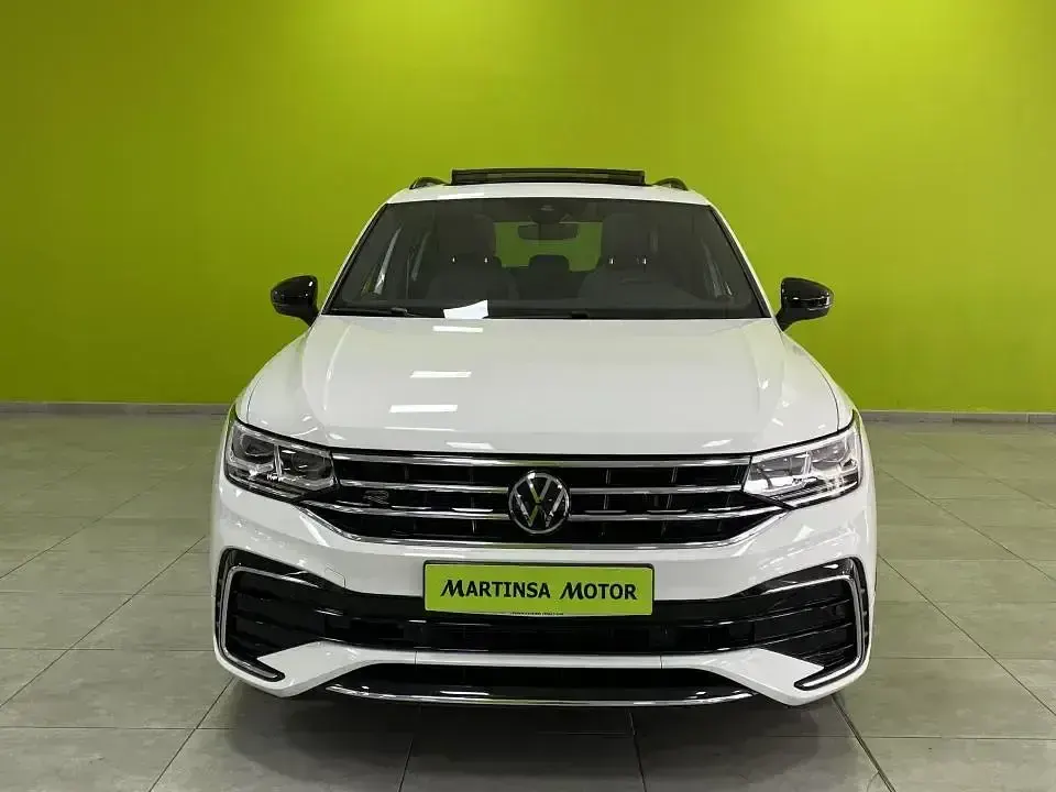 Usado VW Tiguan R-line 150 CV (110 kW) 2022 Blanco SUV