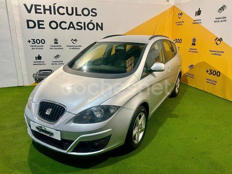 Gris / plata Usado 2012 Seat Altea XL Style Monovolumen | 7490 € (Precio justo) - Imagen 1/4