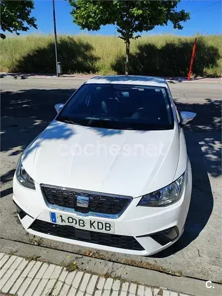 Usado Seat Ibiza Style 115 CV (84 kW) 2017 Blanco Berlina