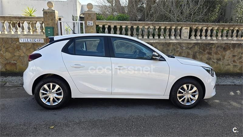 Usado Opel Corsa Edition 75 CV (55 kW) 2021 Blanco Utilitario