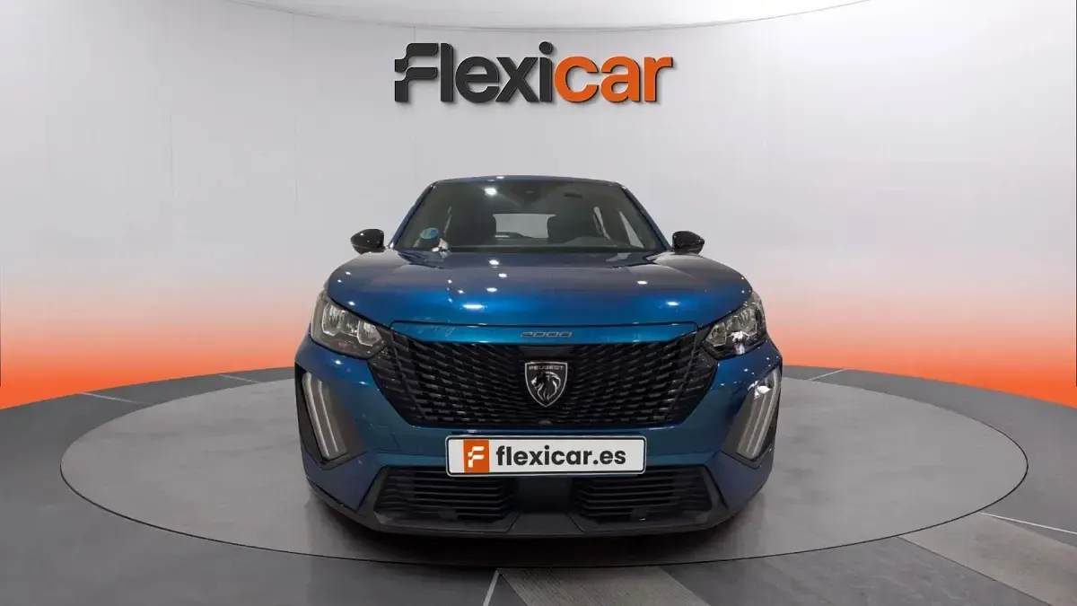 Usado Peugeot 2008 Style 136 CV (100 kW) 2025 Azul SUV