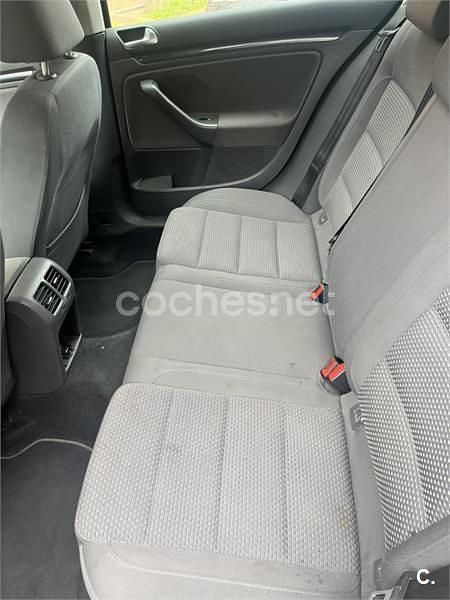 Usado VW Golf VI Highline 140 CV (102 kW) 2008 Negro Utilitario