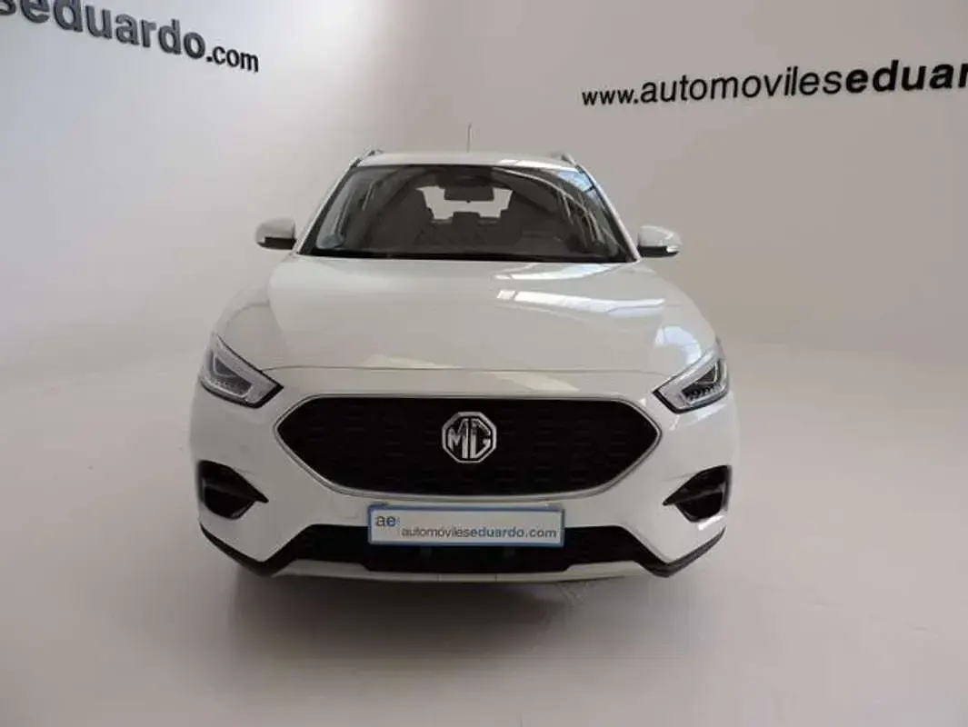Usado MG ZS Comfort 106 CV (77 kW) 2025 Blanco SUV