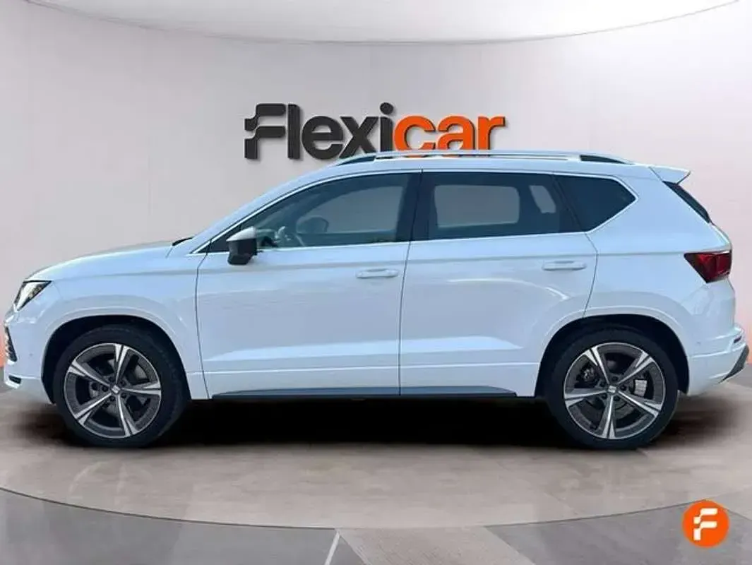 Usado Seat Ateca FR 150 CV (110 kW) 2023 Blanco SUV