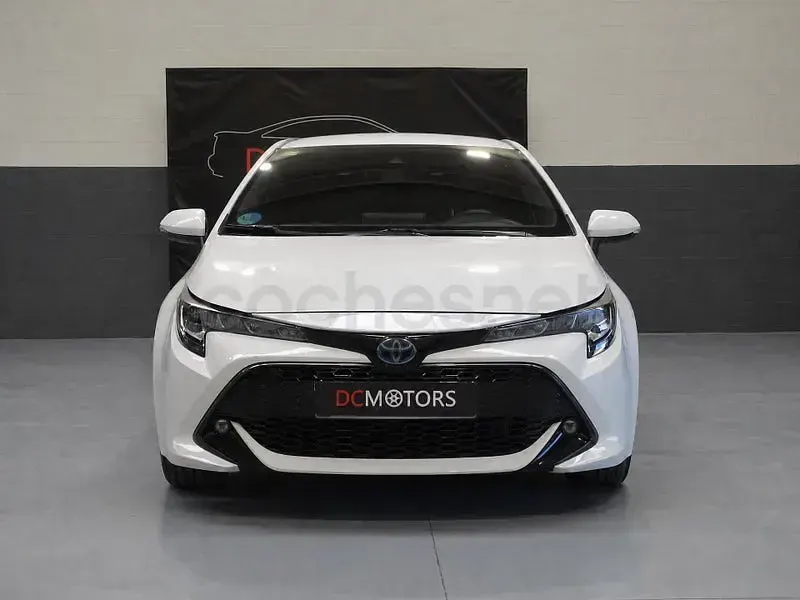Usado Toyota Corolla Active 122 CV (89 kW) 2020 Blanco Berlina