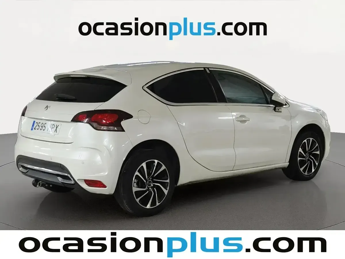 Usado Citroën DS4 Style 120 CV (88 kW) 2013 Blanco Utilitario
