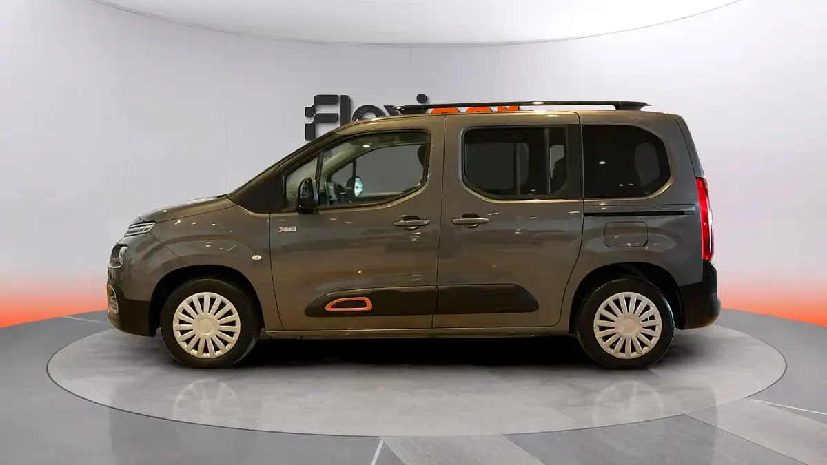 Usado Citroën e-Berlingo PureTech 110 CV (80 kW) 2019 Gris Monovolumen