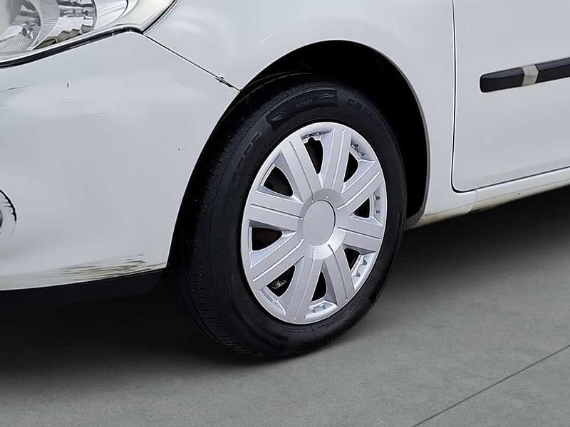 Usado Renault Clio IV Business 75 CV (55 kW) 2013 Blanco Utilitario