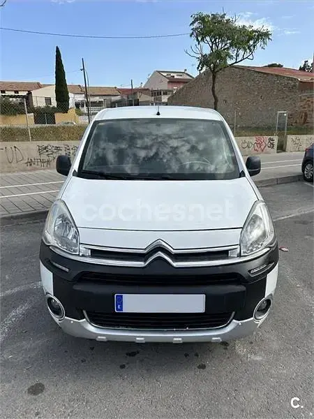 Usado Citroën Berlingo Tonic 92 CV (67 kW) 2014 Blanco Monovolumen