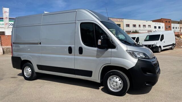 Gris Usado 2018 Citroën Jumper Monovolumen | 12.550 € - Imagen 1/4