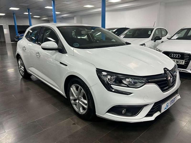 Usado Renault Mégane IV Business 116 CV (85 kW) 2020 Blanco Utilitario