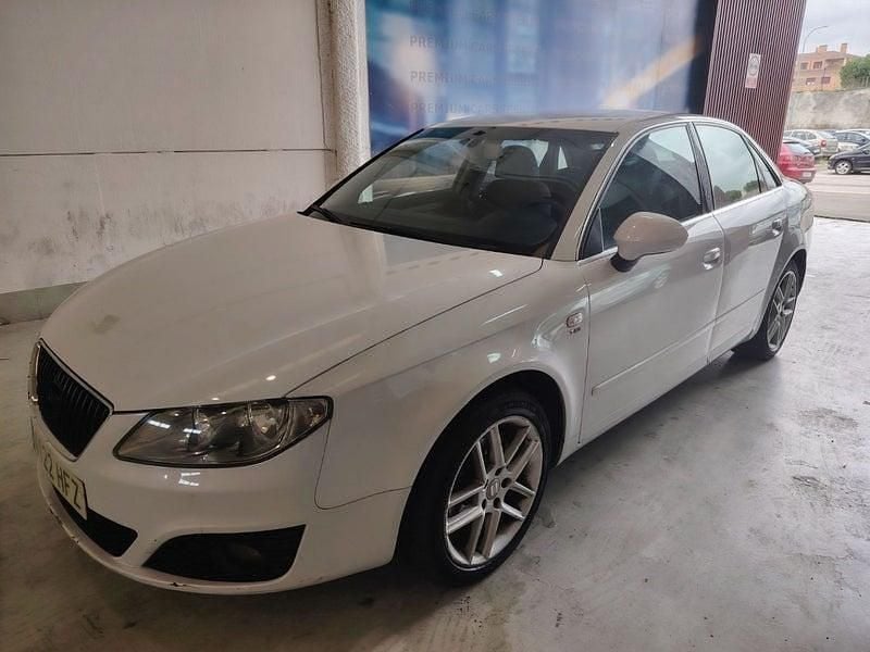 Usado Seat Exeo Reference 143 CV (105 kW) 2011 Blanco Berlina