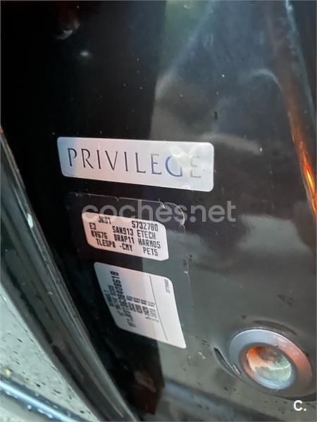 Usado Renault Grand Espace Privilege 150 CV (110 kW) 2007 Negro Monovolumen