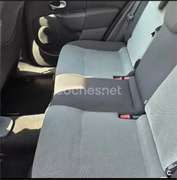 Usado Renault Grand Modus Dynamique 85 CV (62 kW) 2009 Granate Monovolumen