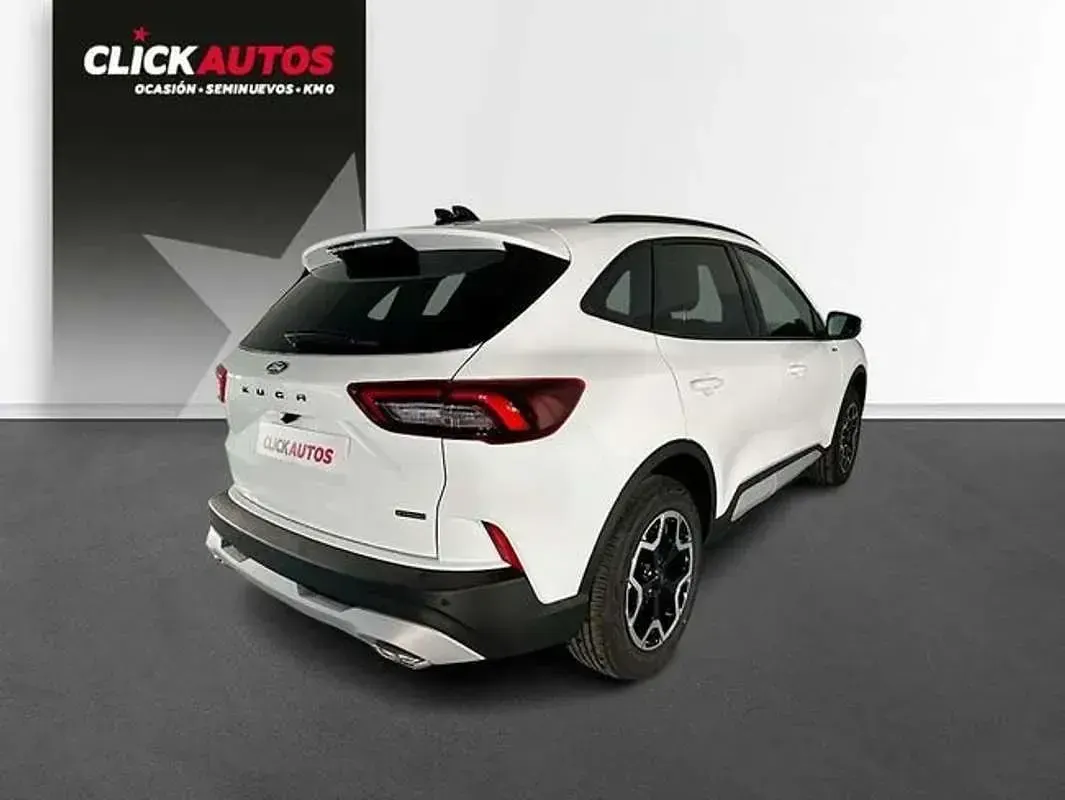 Usado Ford Kuga Active 182 CV (133 kW) 2024 Blanco SUV