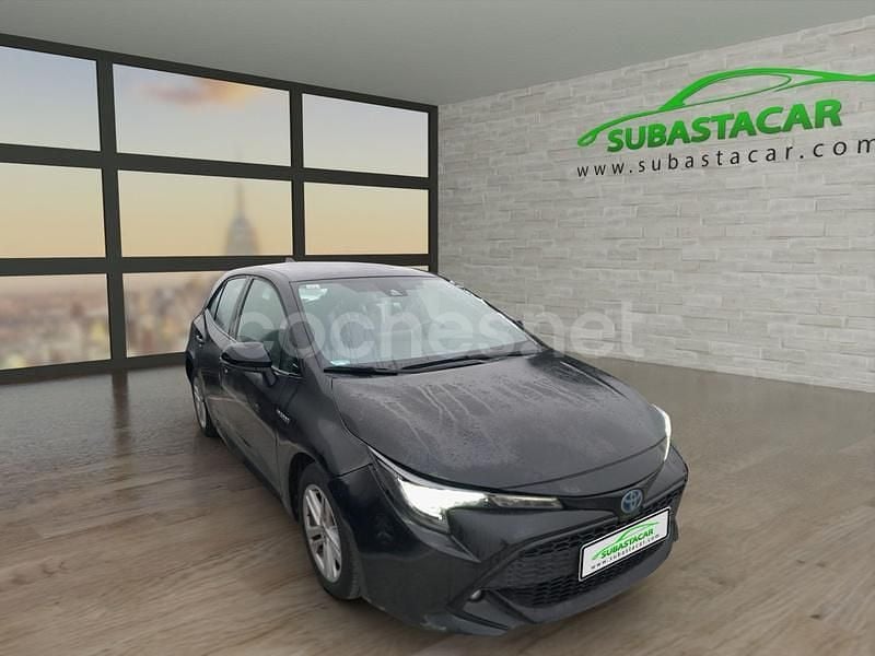 Negro Usado 2020 Toyota Corolla Business Edition Berlina | 15.600 € (Buen precio) - Imagen 1/4