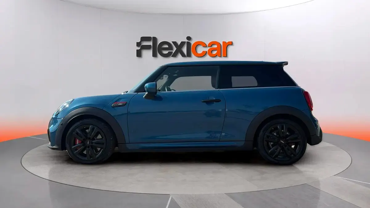 Usado Mini John Cooper Works 231 CV (169 kW) 2022 Azul Utilitario