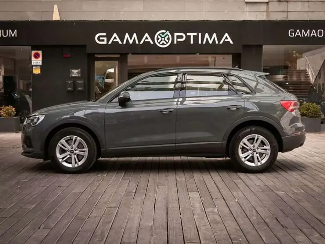 Usado Audi Q3 Attraction 245 CV (180 kW) 2022 Gris SUV